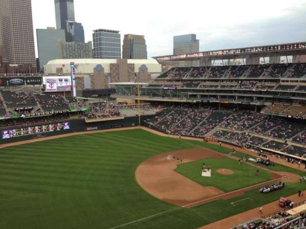 Target Field, section: 325, row: 8, seat: 4