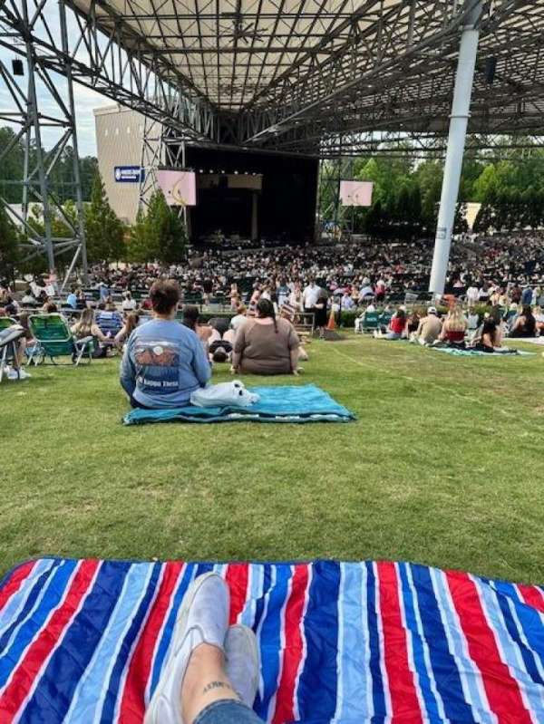 Ameris Bank Amphitheatre, section: Lawn