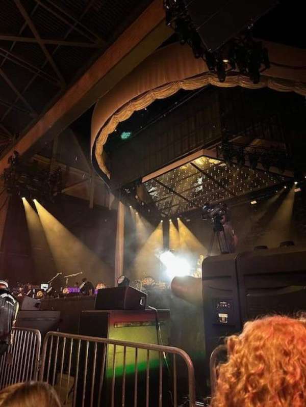 Talking Stick Resort Amphitheatre, section: 100, row: DDD, seat: 1