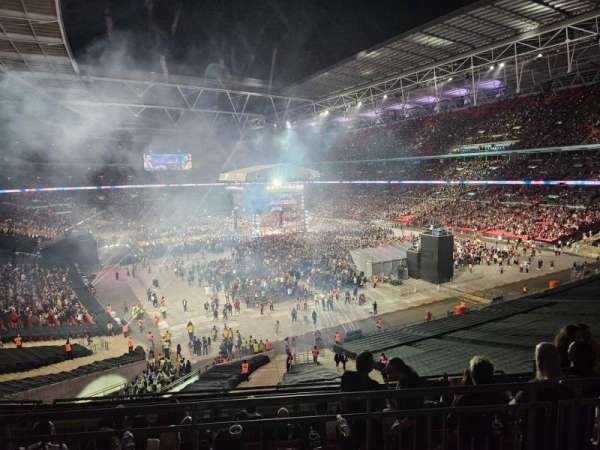Wembley Stadium, section: 243, row: 8, seat: 100