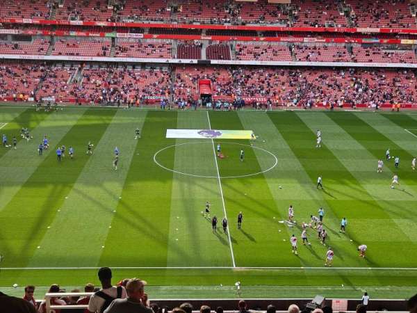 Emirates Stadium, section: 113, row: 17, seat: 617