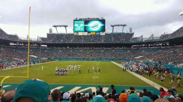 Hard Rock Stadium, section: 103, row: 17, seat: 14