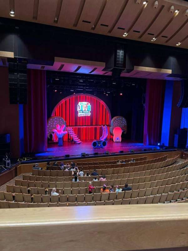 Fred Kavli Theatre, section: FNDCIR, row: A, seat: 43-44