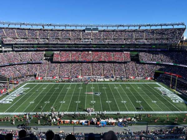 Gillette Stadium, section: 332, row: 6, seat: 1