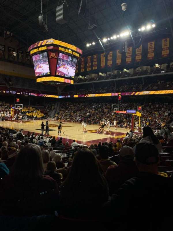 Williams Arena, section: 103, row: 14, seat: 4