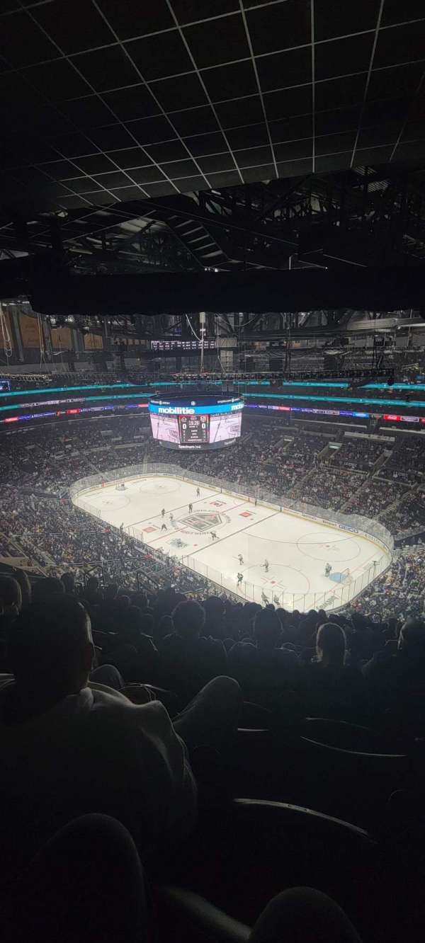 Crypto.com Arena, section: 333, row: 15, seat: 4