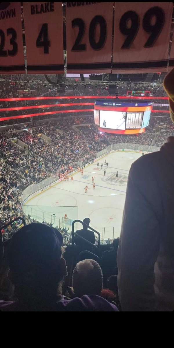 Crypto.com Arena, section: 323, row: 10, seat: 8