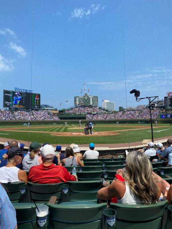 Wrigley Field, section: 18, row: 8, seat: 11