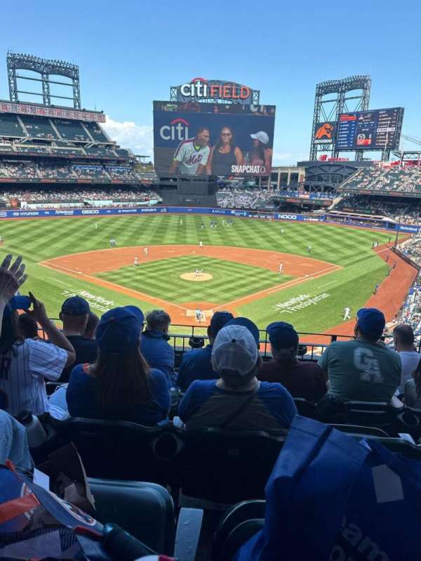 Citi Field, section: 319, row: 5, seat: 12