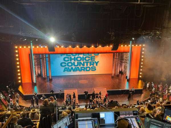 Grand Ole Opry House, section: 31, row: P, seat: 13