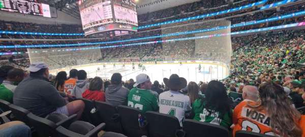 American Airlines Center, section: 104, row: U, seat: 4