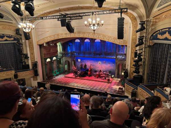 Gerald Schoenfeld Theatre, section: Mezzanine R, row: H, seat: 14