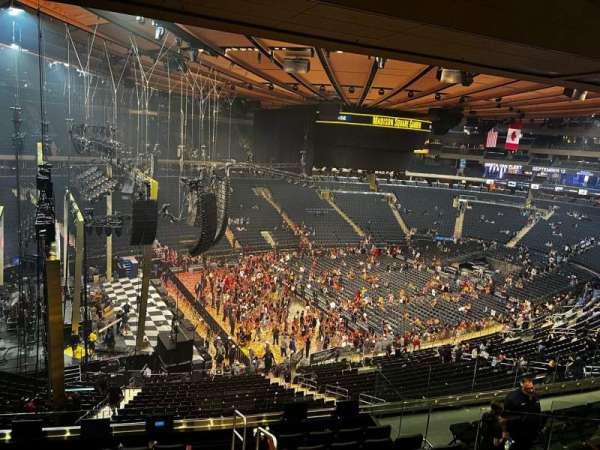 Madison Square Garden, section: 221, row: 11, seat: 20