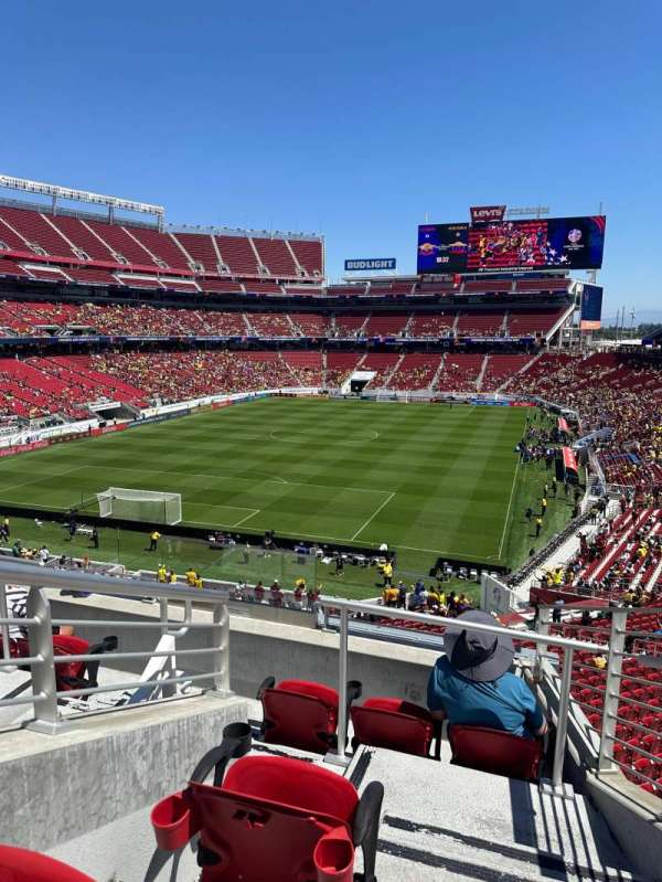 Levi's Stadium, section: 201, row: 5, seat: 11