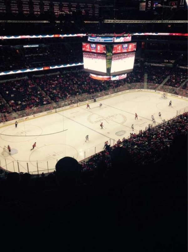 Capital One Arena, section: 430, row: G, seat: 9
