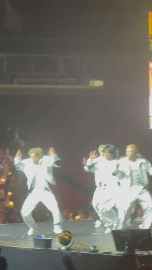 United Center, section: 101, row: 4, seat: 5