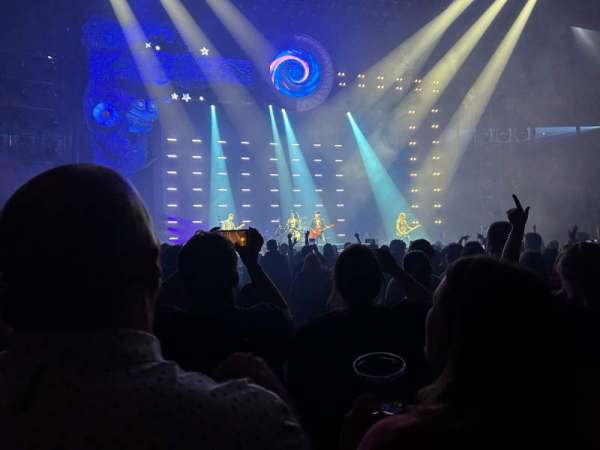 PPG Paints Arena, section: Floor 3, row: Q, seat: 2