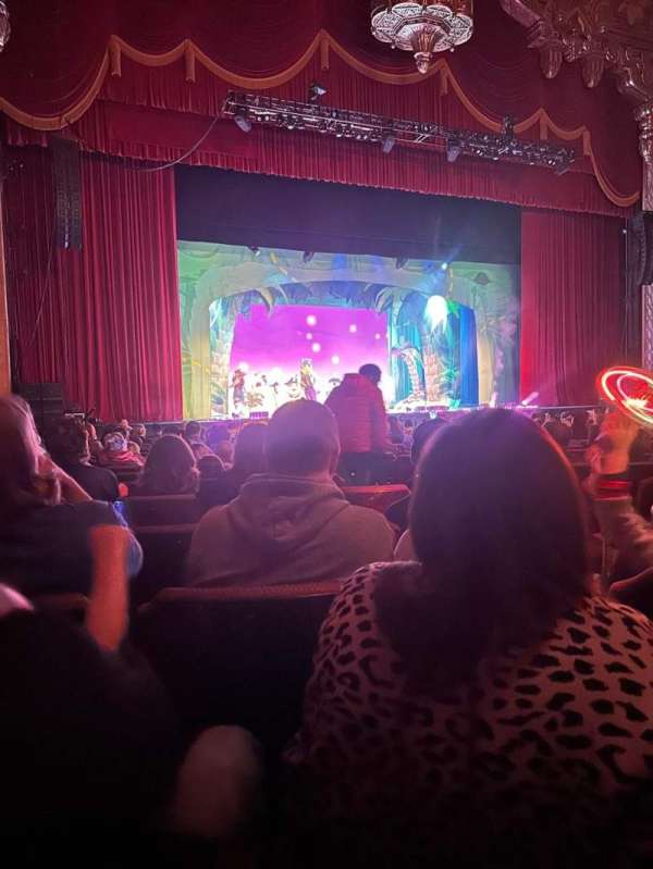 Fox Theatre, Detroit, section: Orchestra 2, row: S, seat: 213