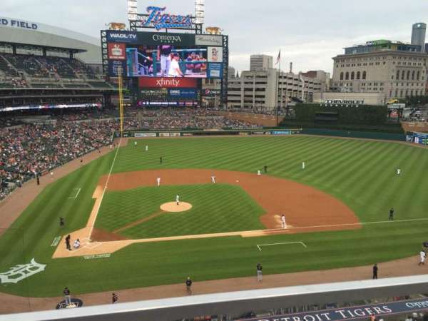 Comerica Park, section: 323, row: A, seat: 12