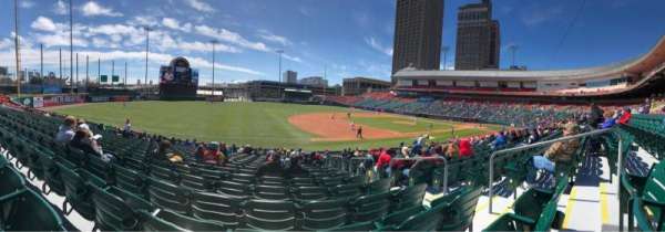 Sahlen Field, section: 117, row: T, seat: 4