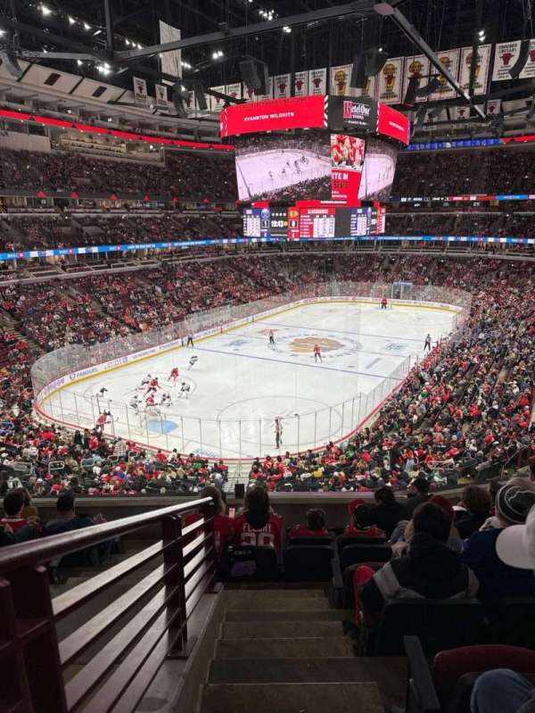 United Center, section: 206, row: 8, seat: 12