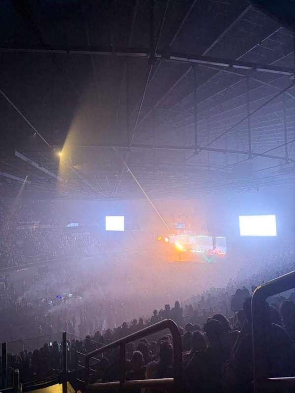 Kia Forum, section: 204, row: 9, seat: 17