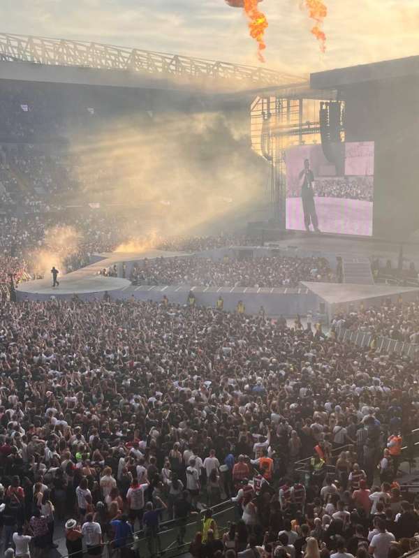 Villa Park, section: P4, row: cc, seat: 208