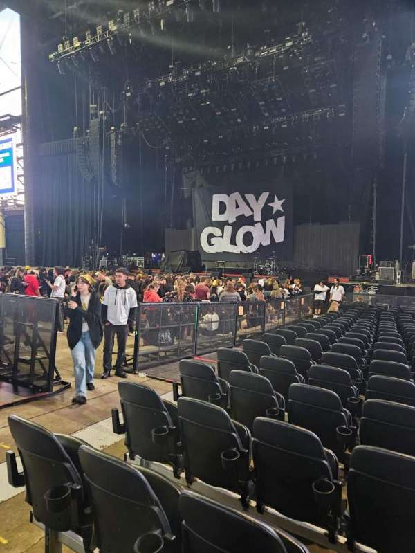 Credit Union 1 Amphitheatre, section: 102, row: W, seat: 19