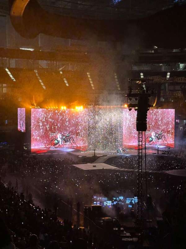 SoFi Stadium, section: 226, row: 10, seat: 11