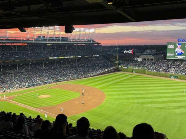 Wrigley Field, section: 129, row: 9, seat: 3