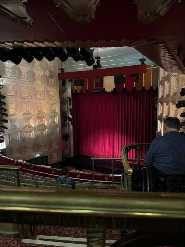Savoy Theatre, section: Dress Circle, row: G, seat: 1