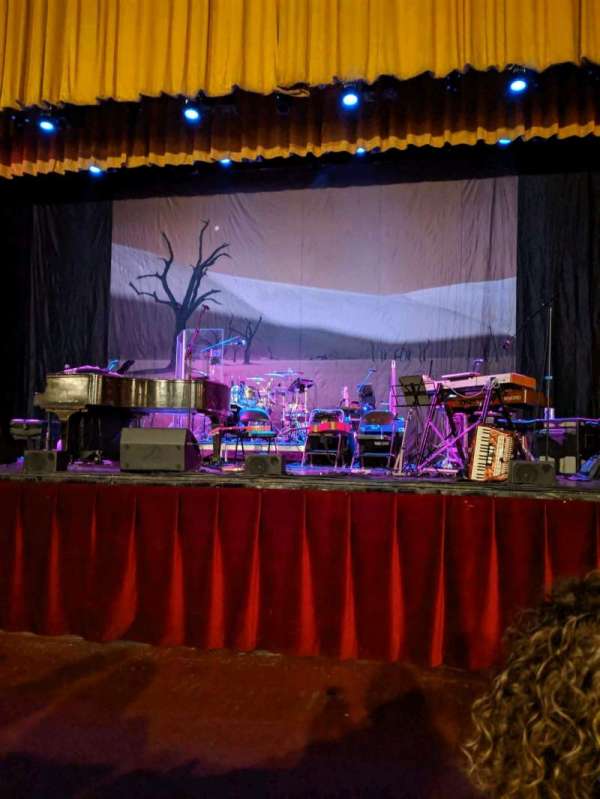 Smith Opera House, section: orch center, row: B, seat: 102