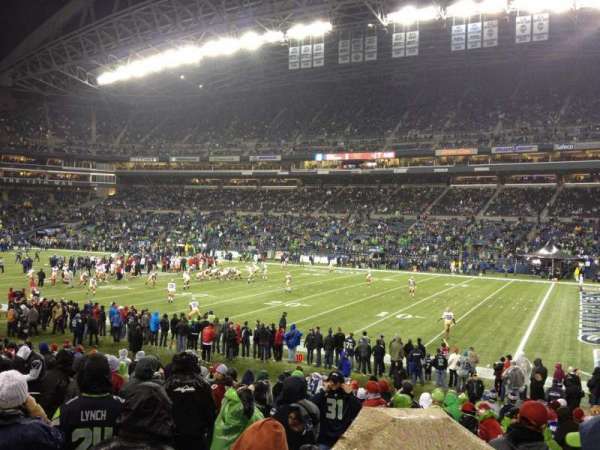 Lumen Field, section: 105, row: S, seat: 5