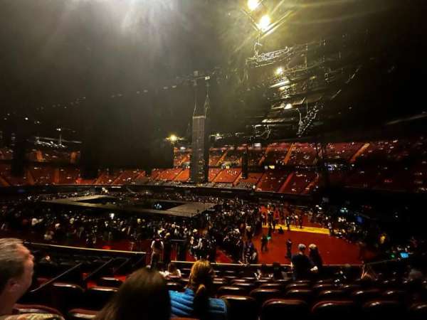 Kia Forum, section: 113, row: 9, seat: 5