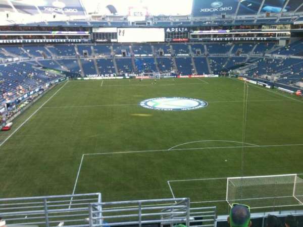 Lumen Field, section: 150, row: S, seat: 32