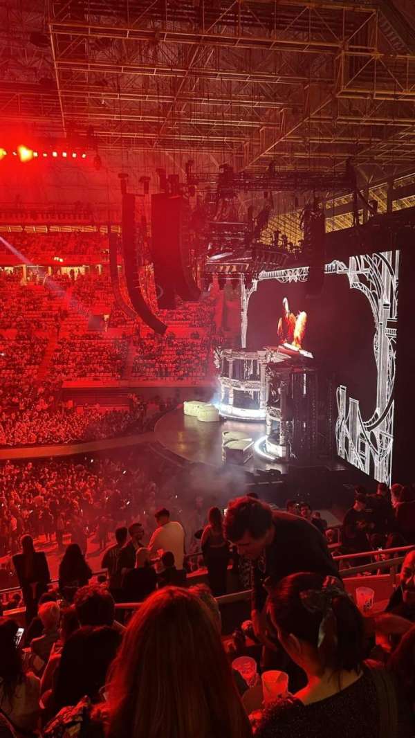 Palau Sant Jordi, section: 203, row: 26, seat: 10