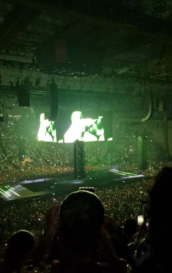 Palau Sant Jordi, section: 208, row: 26, seat: 6