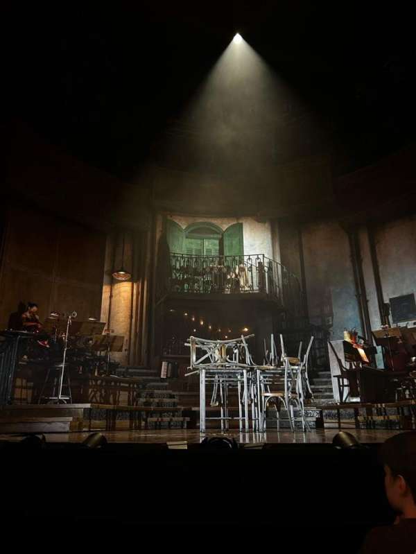 Lyric Theatre, West End, section: Stalls, row: D, seat: 11