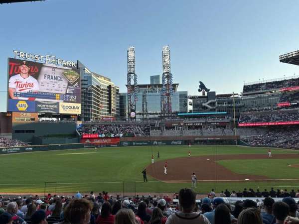 Truist Park, section: 135, row: 13, seat: 4
