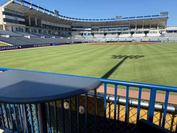 Hoover MET, section: Right Field Deck