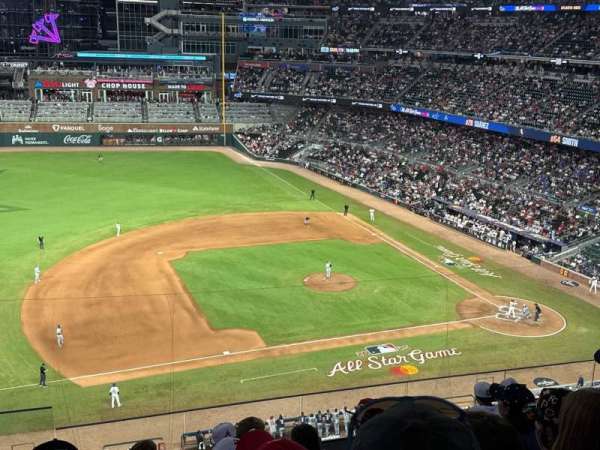 Truist Park, section: 333, row: 8, seat: 24