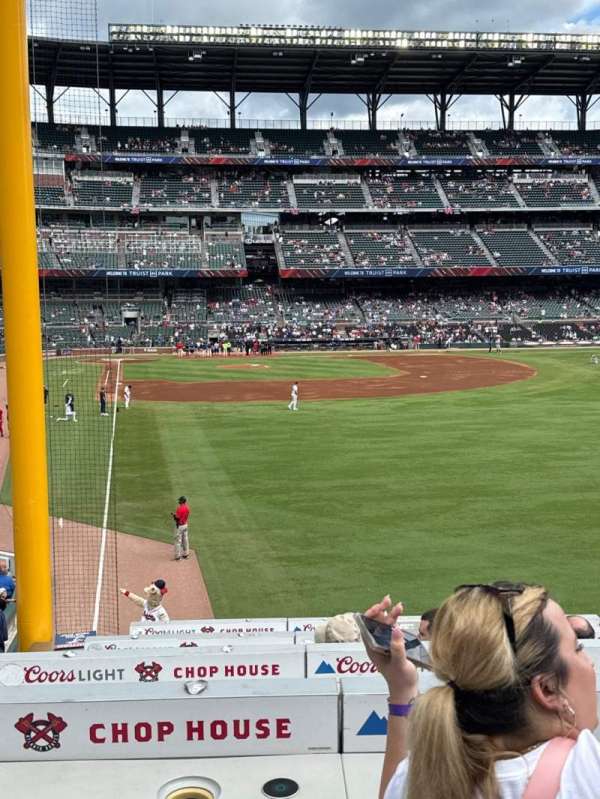 Truist Park, section: 160, row: 5, seat: 5