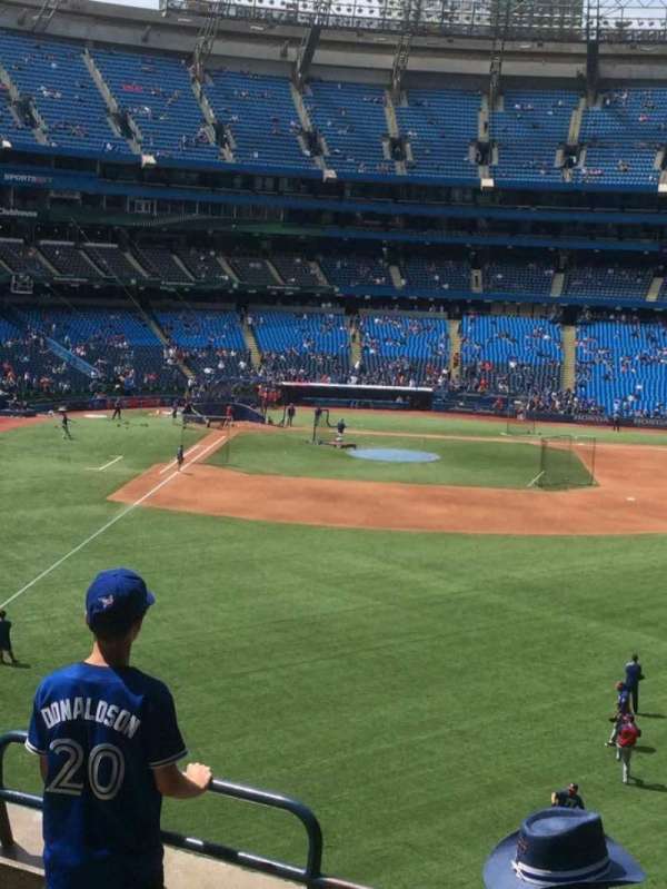 Rogers Centre, section: 207, row: 1, seat: 13