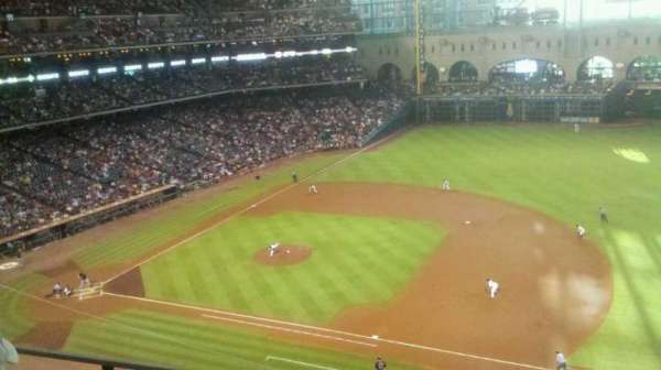 Daikin Park, section: 327, row: 2, seat: 21