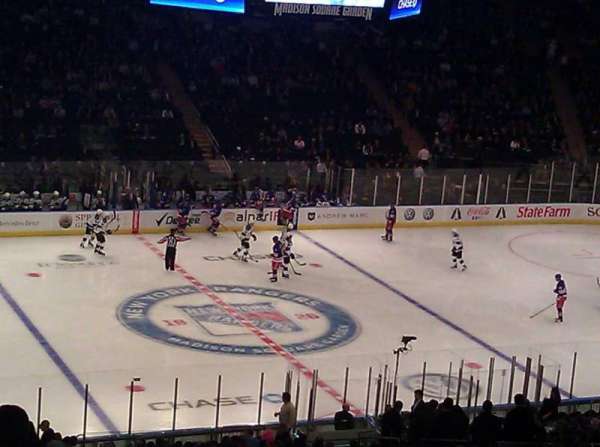 Madison Square Garden, section: 313, row: N, seat: 4