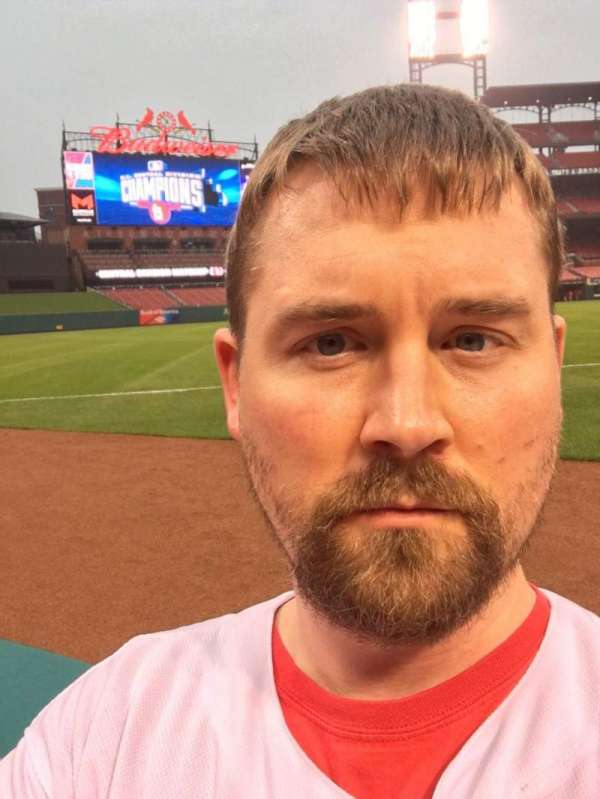 Busch Stadium, section: 162, row: 1, seat: 2