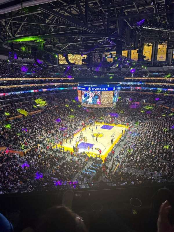 Crypto.com Arena, section: 324, row: 2, seat: 6