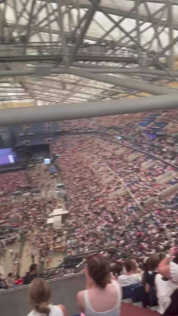 Veltins-Arena, section: 27, row: 10, seat: 19
