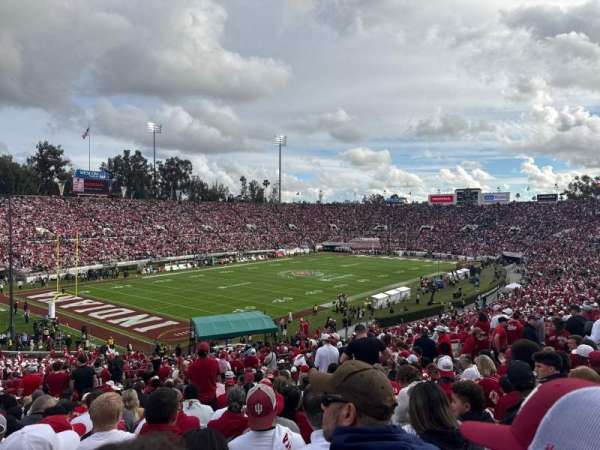 Rose Bowl, section: 15-L, row: 54, seat: 21