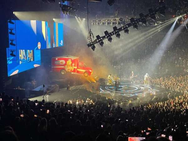 Climate Pledge Arena, section: 03, row: Y, seat: 9